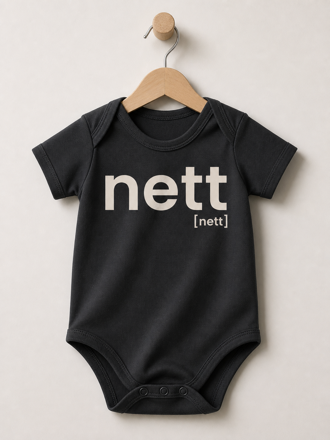 Schwarzer Baby Body nett von JoisPulse, flach liegend fotografiert